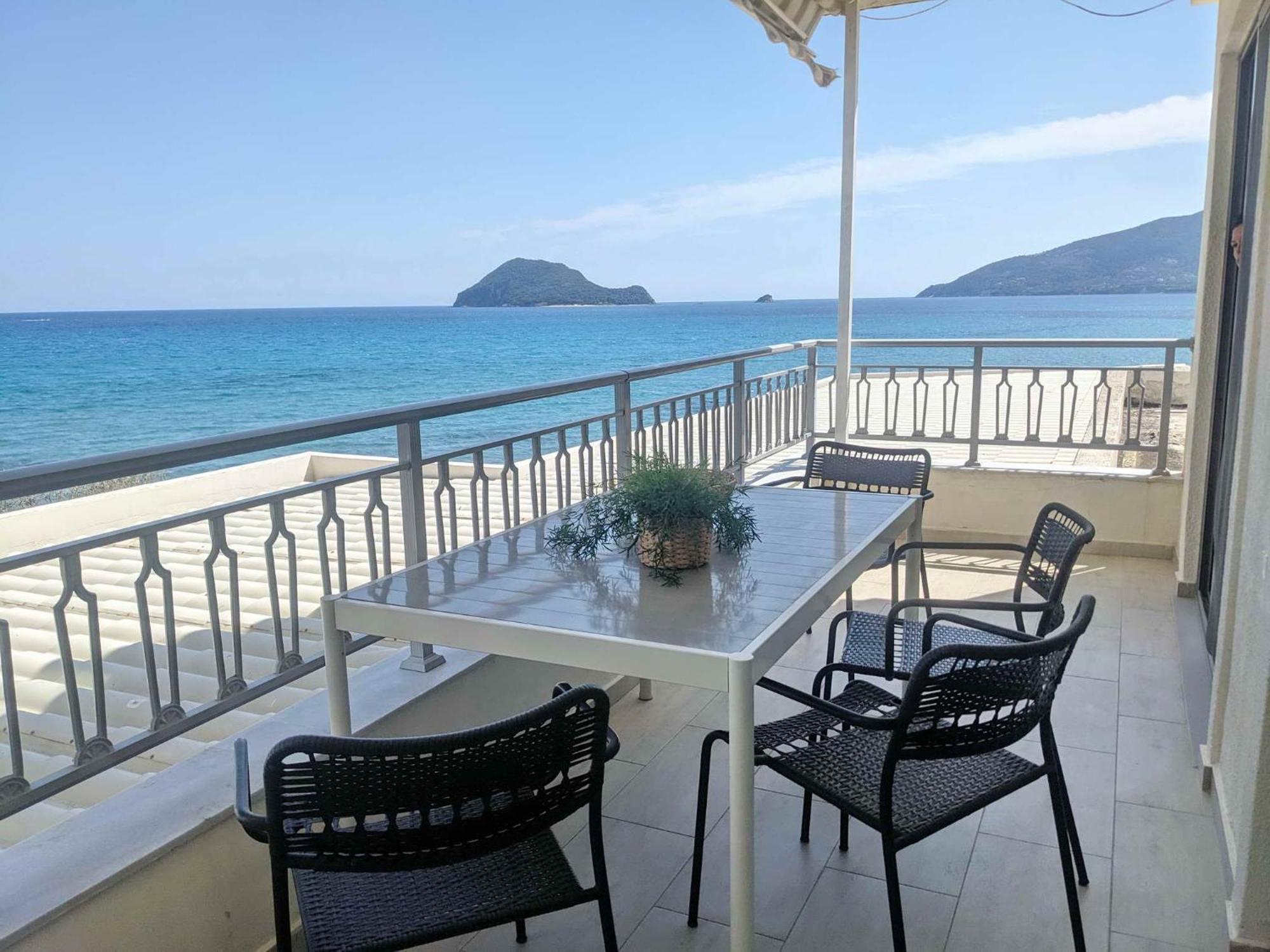 Panorama Apartment *
